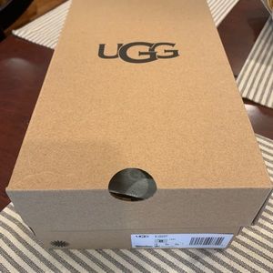 Ugg Ansley Women’s Slippers Size 8 Gray/Grey